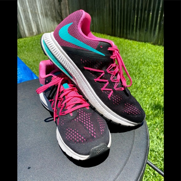 Nike Zoom Winflo 3 Shoes - Picture 2 of 7